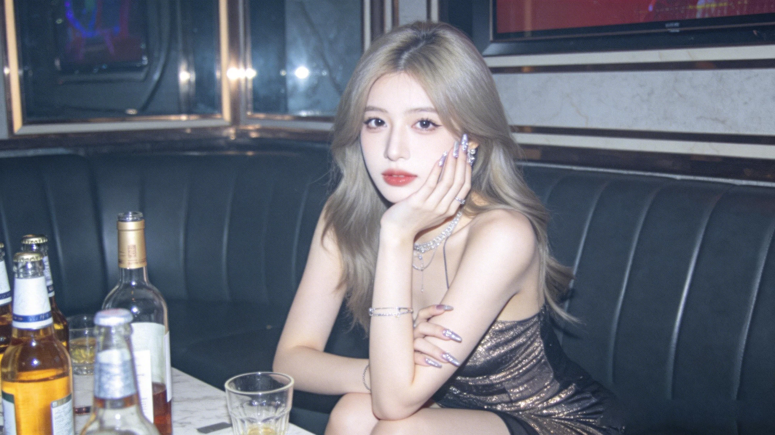 台北信義區夜景與商務會所氛圍